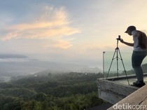 Berburu Matahari Terbit Pertama 2024 di Kintamani Bali