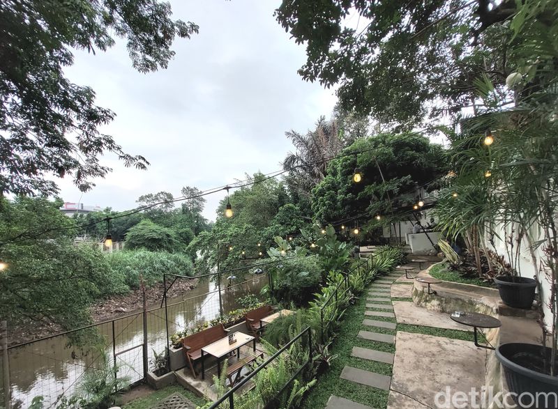 Sudut Timur di Condet, Jakarta Timur