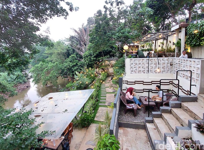 Sudut Timur di Condet, Jakarta Timur