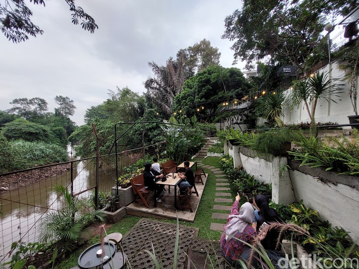 Sudut Timur di Condet, Jakarta Timur Sudut Timur di Condet, Jakarta Timur