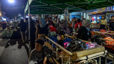 Sumedang Diguncang Gempa, Pasien RSUD Dievakuasi Keluar Gedung