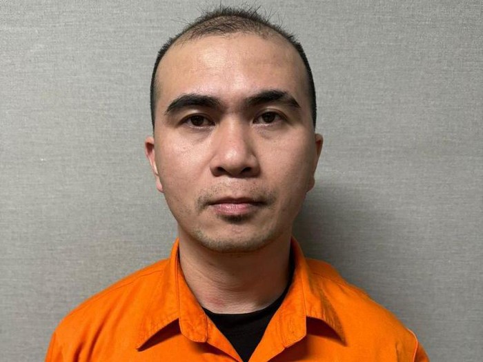 AB, pemilik akun TikTok @presiden_ono_niha yang ditangkap atas dugaan ujaran kebencian soal Papua dan donasi ke Palestina.