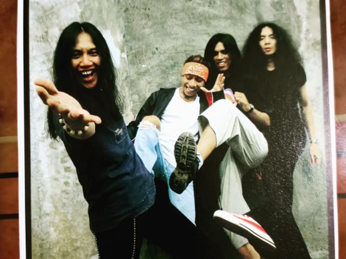 Boomerang adalah band rock asal Surabaya. Inilah sekilas perjalanannya mulai Lost Angels hingga Boomerang Reload.