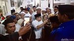 Momen Cak Imin Ziarah ke Makam Habib Husein Luar Batang