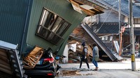 Selain menimbulkan kerusakan, gempa itu juga menyebabkan setidaknya enam orang tewas. Reuters/Kim Kyung-Hoon.  