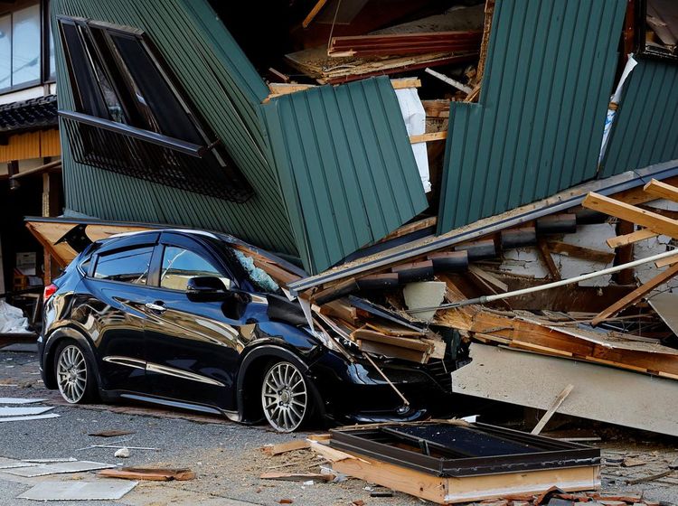 Deretan Mobil yang Jadi Korban Gempa di Jepang