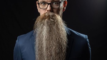 Berapa ya kira-kira panjang janggut ini? Foto: Nationalbeardchampionships