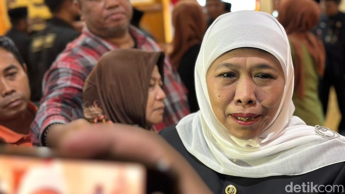 Gubernur Jatim Khofifah Indar Parawansa.