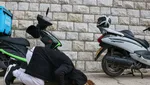 Potret Jemaah Salat di Jalanan Imbas Pembatasan Masjid Al Aqsa di Jumat ke-12