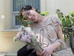 8 Foto Lee Naeun, Aktris Cantik Digosipkan Pacari Atlet Timnas Korea