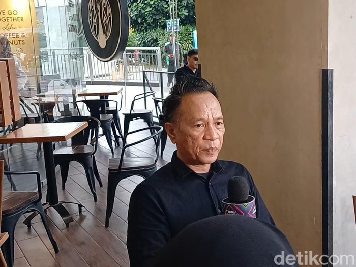 Ndhank Surahman Hartono