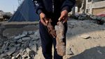 Pilu Pria Palestina Kehilangan Seluruh Keluarganya Akibat Serangan Israel