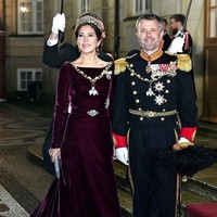 Putri Mahkota Mary sedang mempersiapkan perannya sebagai Ratu, setelah ibu mertuanya Ray Margrethe mengumumkan turun takhta dalam pidatonya di Malam Tahun Baru. Pangeran Frederik akan naik takhta menjadi Raja Denmark baru. Foto: dok. Instagram hrh_mary_of_denmark