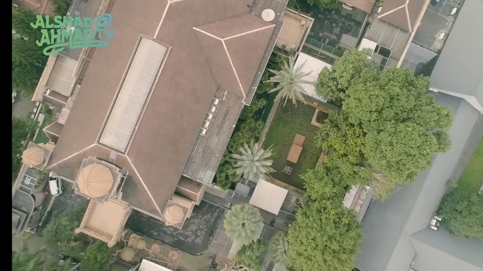 rumah orang tua Alshad Ahmad dijual Rp 300 M/Tangkapan Layar/via YouTube Alshad Ahmad TV rumah orang tua Alshad Ahmad dijual Rp 300 M/Tangkapan Layar/via YouTube Alshad Ahmad TV