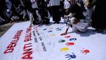 Siswa SMP di Solo Deklarasi Anti Bullying