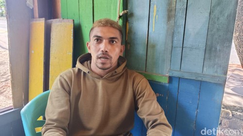 Syfyon Simson Taopan alias Sony saat diwawancarai detikBali di Kota Kupang, NTT, Selasa (2/1/2024).