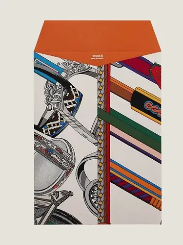 Amplop Hermes seharga Rp 1,9 juta.