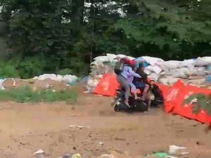 Kondisi Terkini Sekeluarga Korban Tikungan Maut Gotekan Mojokerto
