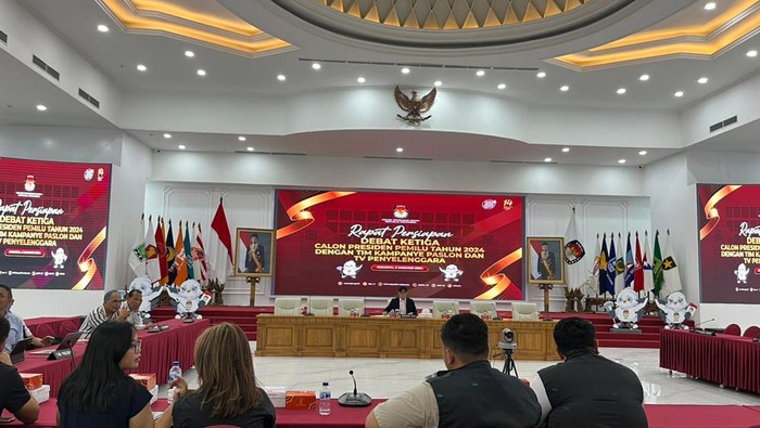 KPU rapat bersama timses paslon hingga media penyelenggara