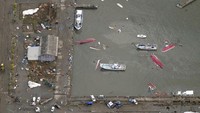 Otoritas Jepang mencatat gempa itu berkekuatan Magnitudo 7,6 sedangkan Survei Geologi Amerika Serikat atau USGS mencatat gempa itu berkekuatan Magnitudo 7,5 terjadi pada Senin (1/1/2024).  