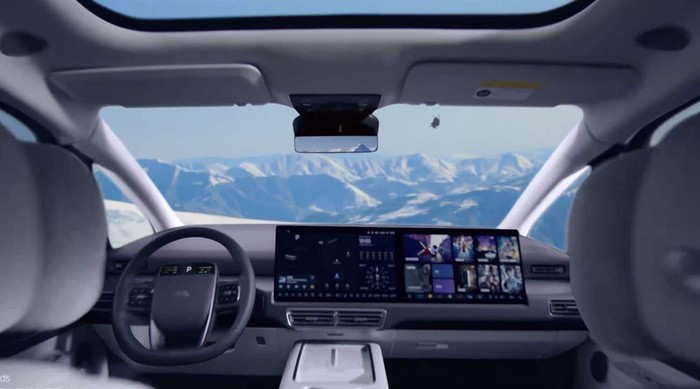 Mobil listrik Li Auto Mega