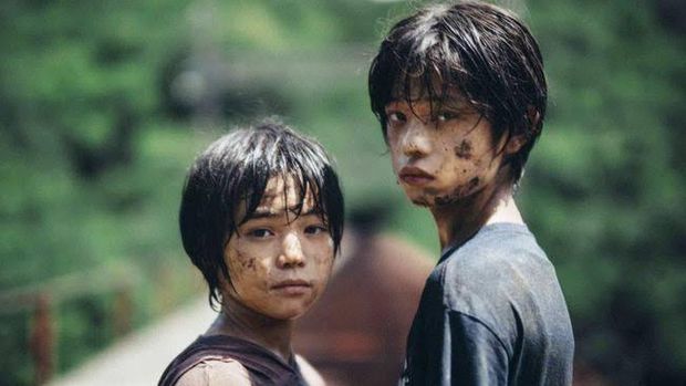 Cuplikan adegan dalam film Monster (2024).