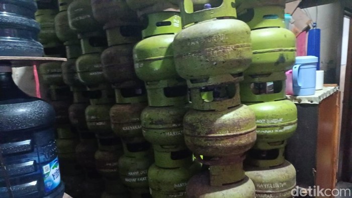 Penjualan Gas LPG 3 KG Pakai KTP dan KK