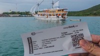 Menikmati fasilitas mewah ini, traveler bisa membeli tiket sebesar Rp 1 juta, seperti yang dijajal oleh Menparekraf Sandiaga Uno ini nih.