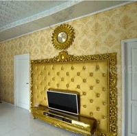 Interior pun disesuaikan. Sampai wallpaper juga senada dengan tema klasiknya. (Foto: YouTube/Trans7 Official)