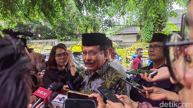 Sofyan Djalil-JK ke Rumah Duka Rizal Ramli, Kenang Sosok 'Rajawali Ngepret'
