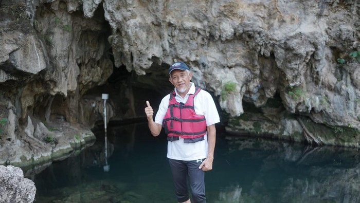 Sri Purnomo, mantan Bupati Sleman. Foto diunggah Rabu (3/1/2023).