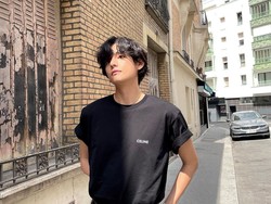 V BTS Tampil Gagah Pakai Seragam Hitam, Jadi Model Video Promosi Militer