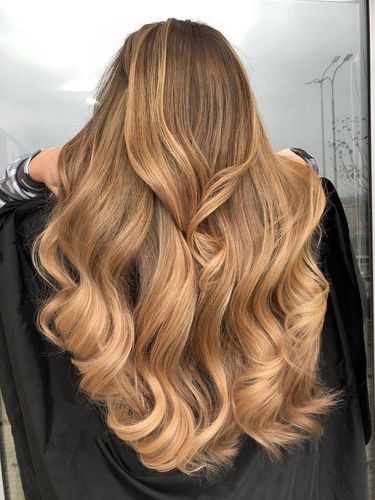 Warna rambut untuk kulit sawo matang.