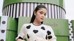 5 Potret Yoriko Angeline yang Lagi Bahagia Sendiri