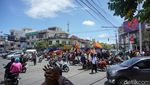 Suasana Demo Buruh di Surabaya Membuat Arus Lalin Macet