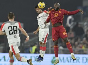 Mourinho Berjudi, Roma Menang dengan Formasi Aneh