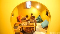 Sejumlah anak bermain di Ruang Aktivitas Anak dan Keluarga (RAK), Galeri Nasional, Jakarta, Kamis (4/1/2024).