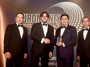 Mantap! 2 Direktur Bank Mandiri Borong Penghargaan Bergengsi di 2023