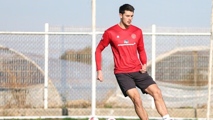 Elkan Baggott