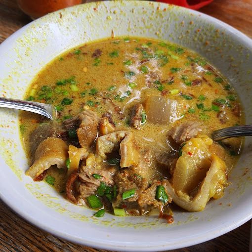 Empal gentong di Jakarta