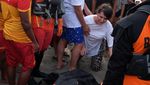 Lihat Lagi Momen Evakuasi Jenazah WNA Terseret Arus di Pantai Kuta