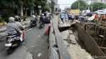 Hati-hati! Ada Jalan Amblas di Proyek Galian Gajah Mada