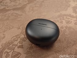Penampakan Huawei FreeClip, TWS Berdesain Mirip Anting