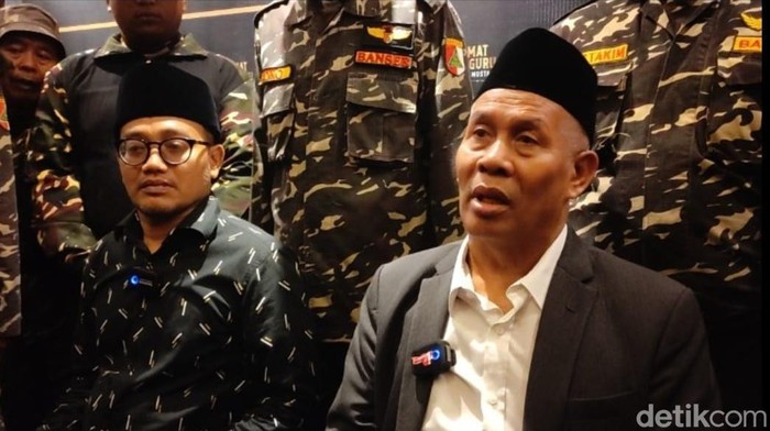 KH Marzuki Mustamar