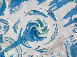 Menakjubkannya Kota Es Terbesar di Dunia Made in China