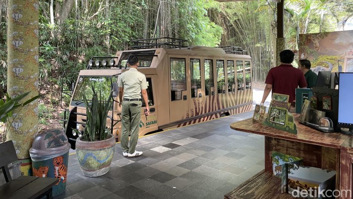 Liburan Seru di Taman Safari Bali Berlibur ke Bali nggak melulu soal pantainya. Bali mempunyai sejumlah destinasi wisata yang menarik untuk dikunjungi. Salah satunya adalah Taman Safari Bali.