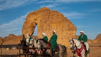Kota yang dulu disebut sempat dihindari Nabi Muhammad SAW dan tak tersentuh dalam kurun waktu lama itu kini dengan cepat telah menjadi tujuan utama pengembangan wisata Kerajaan Arab Saudi bagi wisatawan lokal dan internasional. Foto: Getty Images/KHAWAJA UMER FAROOQ