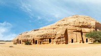 Peneliti arkeologi berhasil menemukan dan mengungkap keberadaan kaum Tsamud ini di antara Yaman Selatan dan Utara Madinah yang disebut dengan nama Madain Saleh. Foto: Getty Images/KHAWAJA UMER FAROOQ
