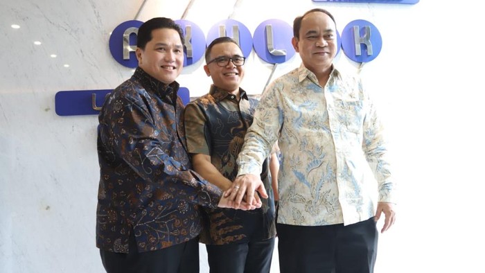 Menteri BUMN, Menkominfo, dan MenPAN-RB