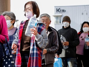 Warga Jepang Hadapi Krisis Air Bersih Pasca Gempa Dahsyat 7,6 SR